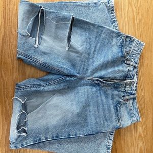 Women’s Dynamite distressed jeans